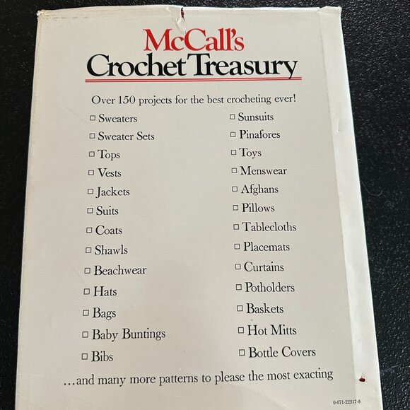 McCall's Crochet Treasury – Hardcover Book Over 150 Ideas to Crochet, 320 Pages - Picture 7 of 15